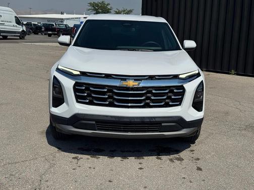 Summit White 2026 Chevrolet Equinox 1LT