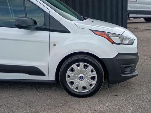 Frozen White 2022 Ford Transit Connect XL w/Rear Liftgate