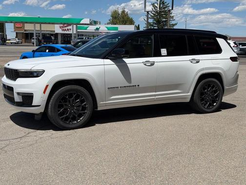 Bright White Clearcoat 2025 Jeep Grand Cherokee L Summit Reserve