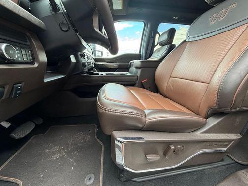 Star White Metallic Tri-Coat 2026 Ford F-250 King Ranch
