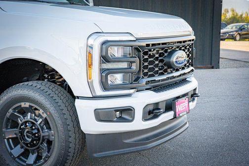 Oxford White 2026 Ford F-350 XL