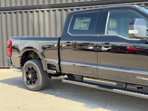 Agate Black Metallic 2026 Ford F-350