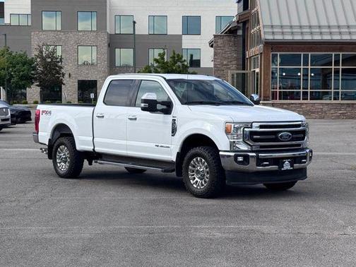 Oxford White 2022 Ford F-350 Lariat