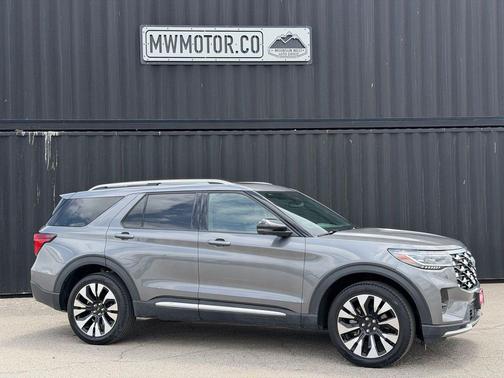 Carbonized Gray Metallic 2025 Ford Explorer Platinum