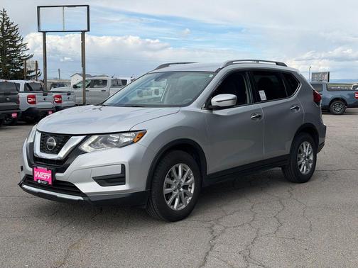 Brilliant Silver Metallic 2020 Nissan Rogue SV