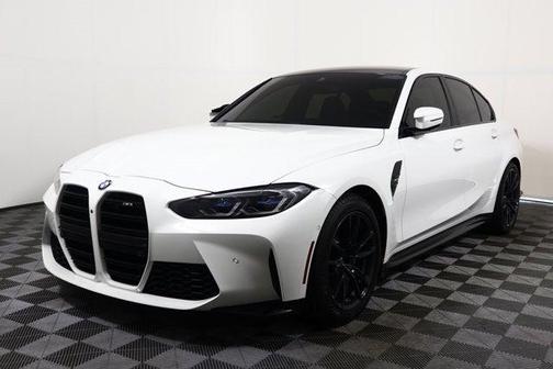 Photo 3 of 23 of 2021 BMW M3 Base
