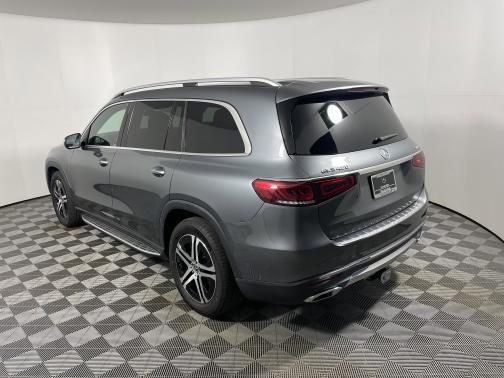 Selenite Grey Metallic 2023 Mercedes-Benz GLS 450 4MATIC