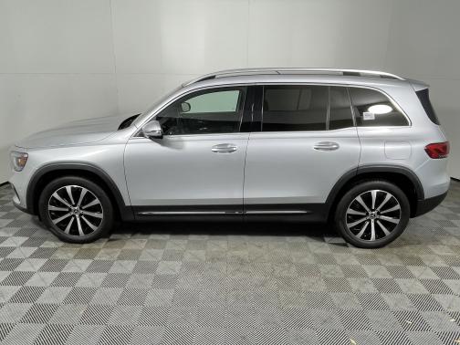 2022 Mercedes-Benz GLB 250 