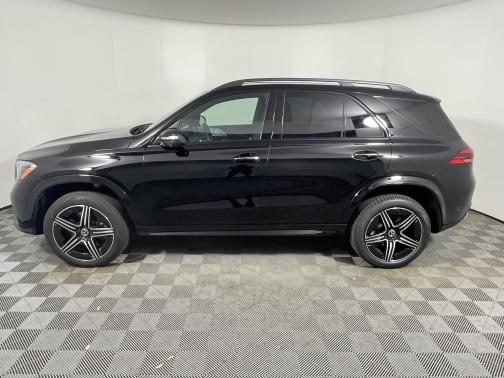 Black 2024 Mercedes-Benz GLE 450 4MATIC