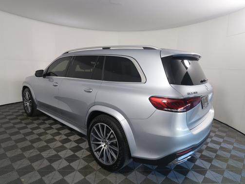 2023 Mercedes-Benz GLS 450 4MATIC