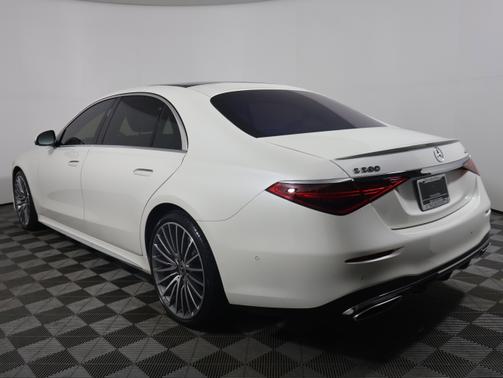2022 Mercedes-Benz S-Class 