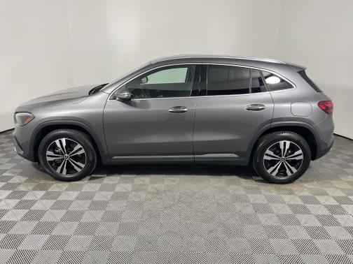 2025 Mercedes-Benz GLA 250 