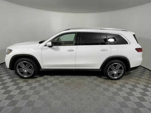 2024 Mercedes-Benz GLS 450 