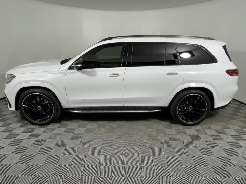 2025 Mercedes-Benz GLS 450 