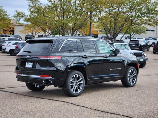 2025 Jeep Grand Cherokee Overland