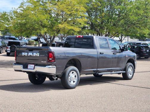 2025 RAM 2500 Tradesman Crew Cab 4x4 8' Box