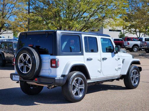 2023 Jeep Wrangler 4-Door Sahara 4x4