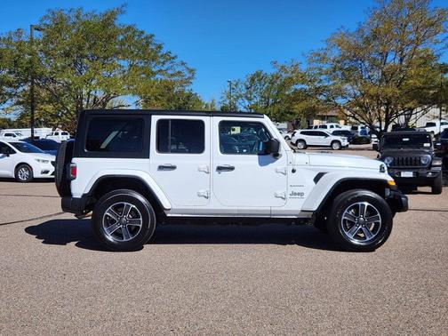 2023 Jeep Wrangler 4-Door Sahara 4x4
