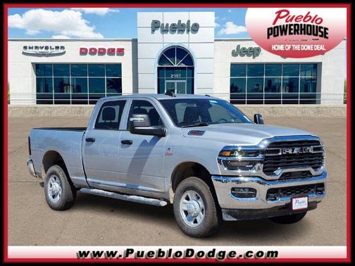 2025 RAM 2500 Tradesman Crew Cab 4x4 6'4' Box