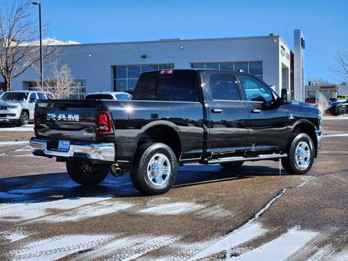 2025 RAM 2500 Tradesman Crew Cab 4x4 6'4' Box