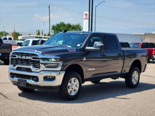 2025 RAM 2500 Big Horn Crew Cab 4x4 6'4' Box