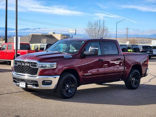 2025 RAM 1500 Big Horn/Lone Star