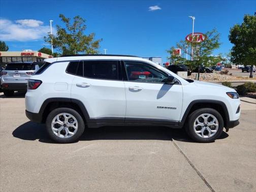 2025 Jeep Compass Latitude