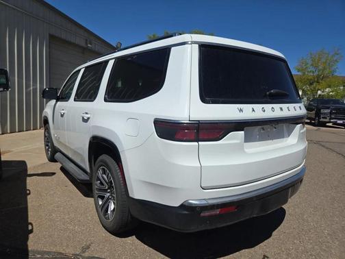 Bright White Clearcoat 2024 Jeep Wagoneer Series II 4x4