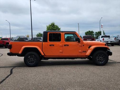 2025 Jeep Gladiator Sport S