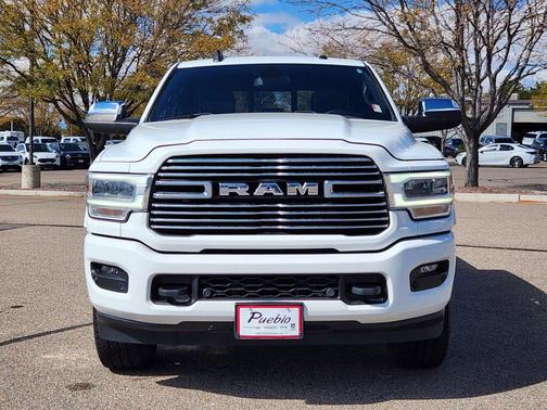 2022 RAM 2500 Laramie Crew Cab 4x4 6'4' Box