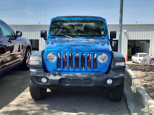Hydro Blue Pearlcoat 2023 Jeep Wrangler Sport S