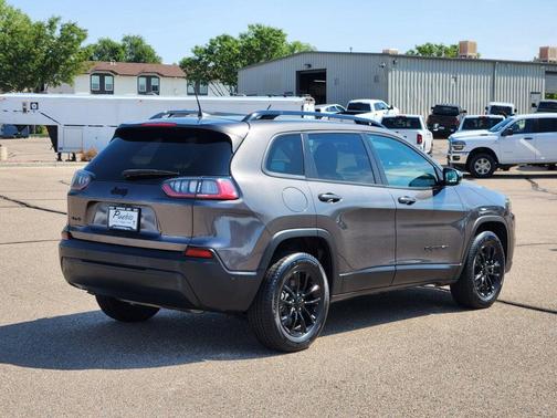 2023 Jeep Cherokee Altitude