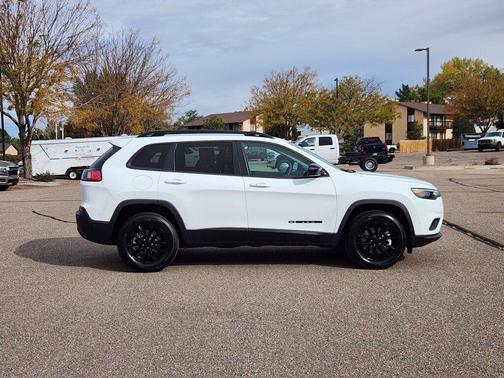 2023 Jeep Cherokee Altitude