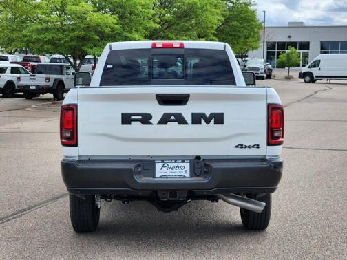 2025 RAM 2500 Tradesman Crew Cab 4x4 6'4' Box