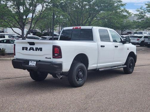 2025 RAM 2500 Tradesman Crew Cab 4x4 6'4' Box