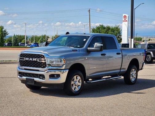 2023 RAM 2500 Big Horn Crew Cab 4x4 6'4' Box