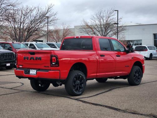 2026 RAM 2500 Big Horn Crew Cab 4x4 6'4' Box