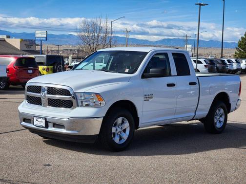 2024 RAM 1500 Classic SLT