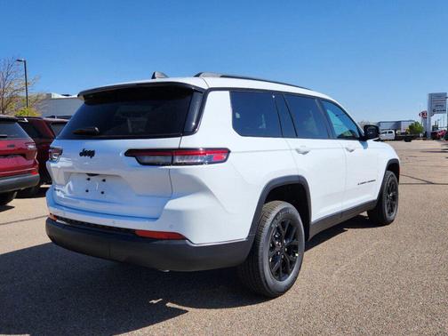 2025 Jeep Grand Cherokee L Altitude