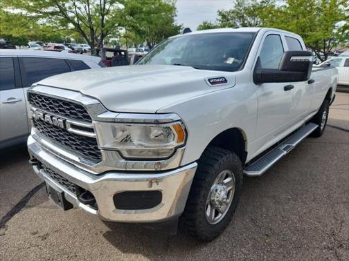 2024 RAM 2500 Tradesman Crew Cab 4x4 8' Box