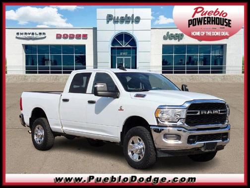 2024 RAM 2500 Tradesman Crew Cab 4x4 6'4' Box