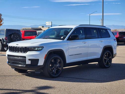 2023 Jeep Grand Cherokee L Altitude