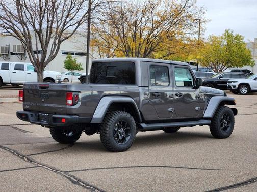 2025 Jeep Gladiator High Tide