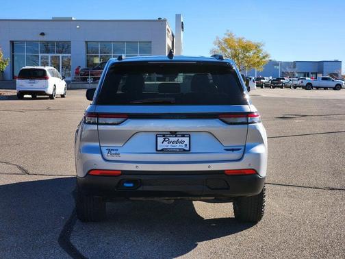 2023 Jeep Grand Cherokee 4xe Trailhawk Carb State Pkg