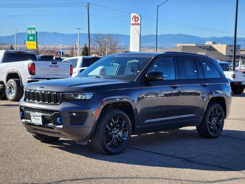 2024 Jeep Grand Cherokee 4xe Anniversary Edition