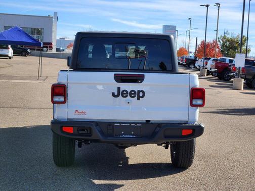 2026 Jeep Gladiator Sport S