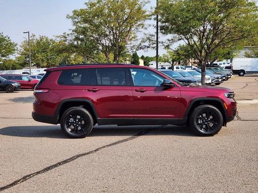 2025 Jeep Grand Cherokee L Altitude