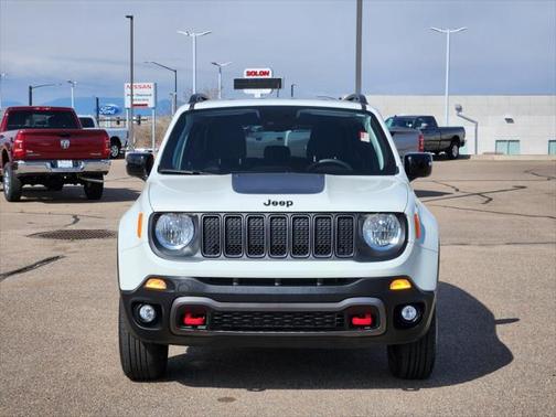 2023 Jeep Renegade Trailhawk