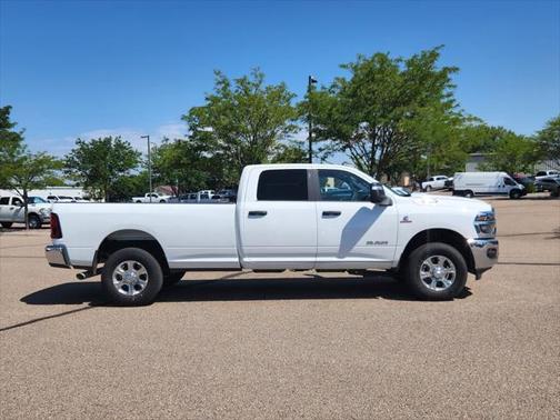 2025 RAM 3500 Big Horn Crew Cab 4x4 8' Box