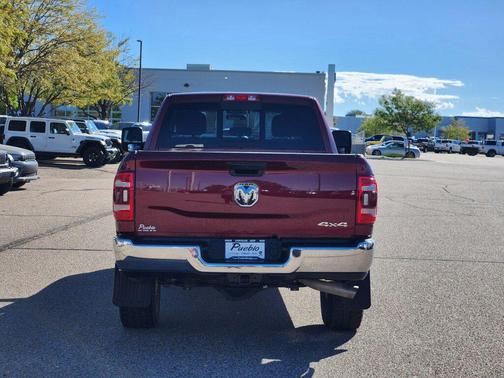2024 RAM 2500 Tradesman Crew Cab 4x4 6'4' Box
